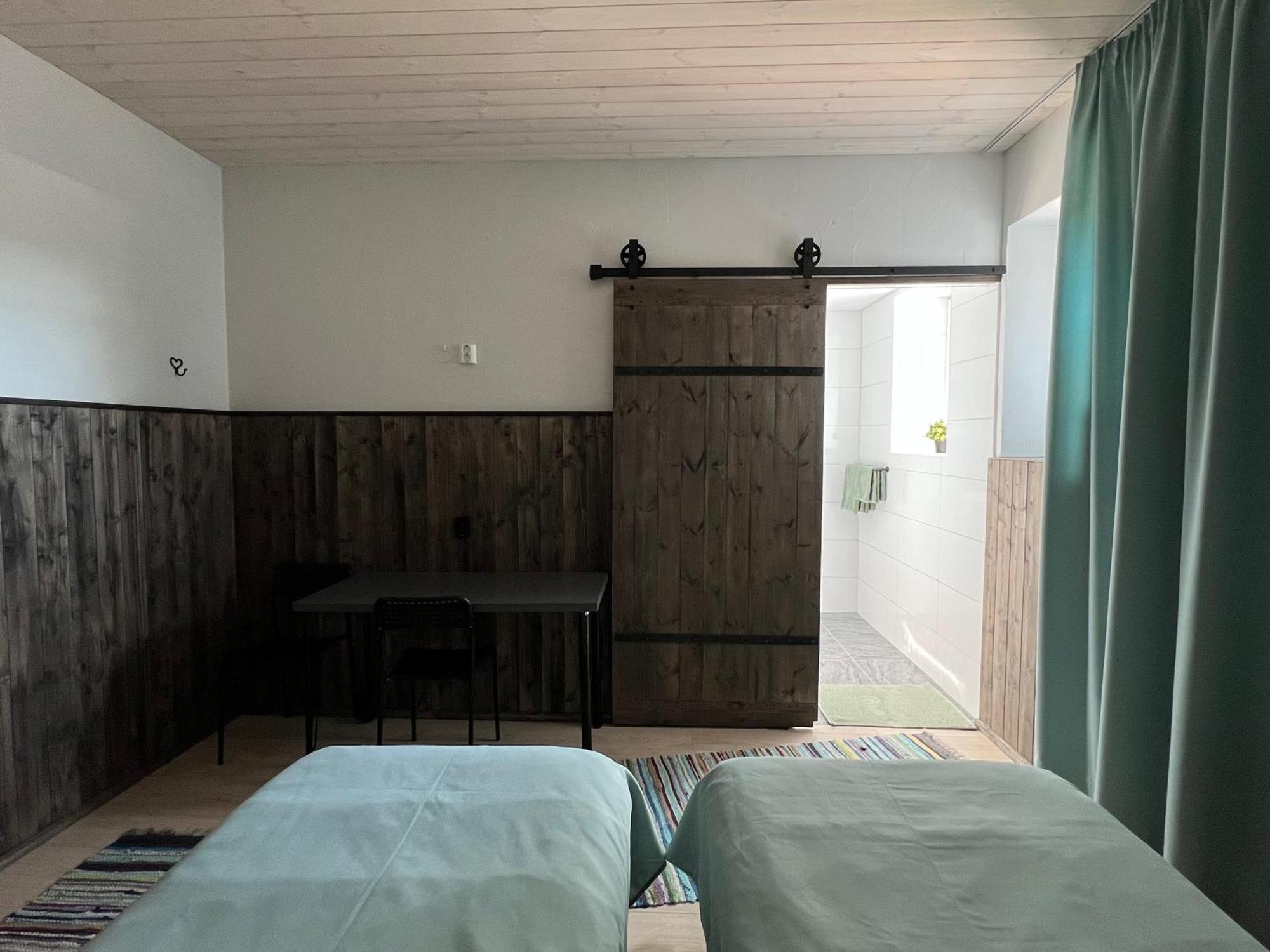 Kihnu Sadama Oeoemaja Guesthouse Lemsi Zewnętrze zdjęcie