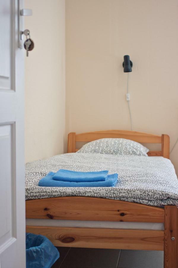Kihnu Sadama Oeoemaja Guesthouse Lemsi Zewnętrze zdjęcie